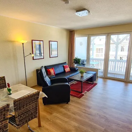Apartment Haus Nordstrand - Ferienwohnung 45161 Goehren (Ruegen)